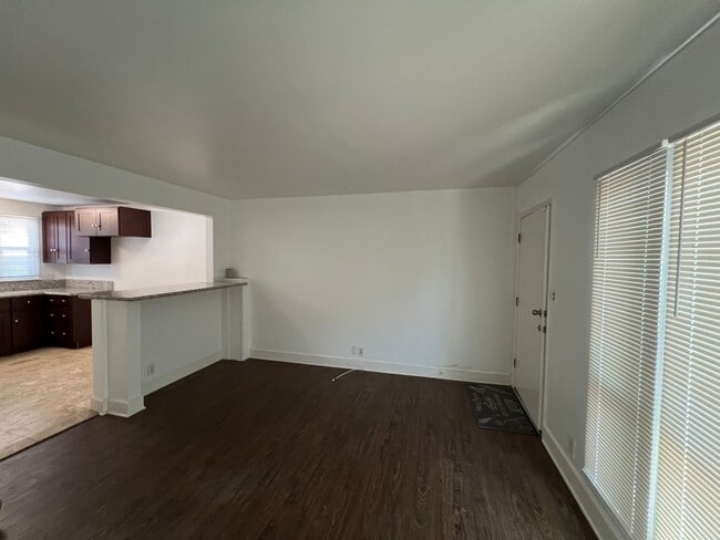 Building Photo - 51st Street Apartments Triplex