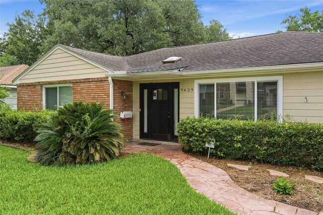 Building Photo - 9629 Maribelle Way