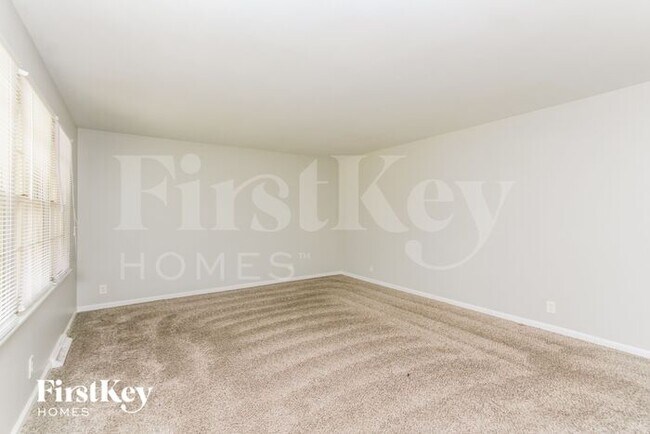 Building Photo - 5970 Manning Rd