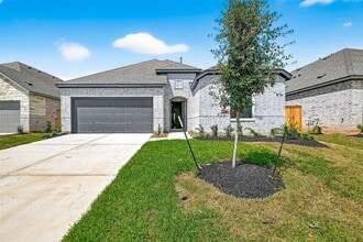 Building Photo - 3028 Avenida Sonoma Dr