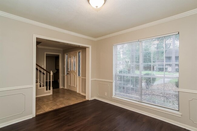 Building Photo - 15018 Stonewick Dr