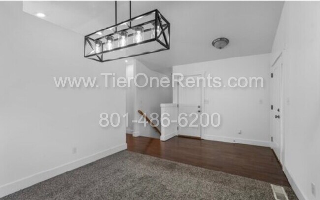 Building Photo - **HALF OFF First Months Rent**
