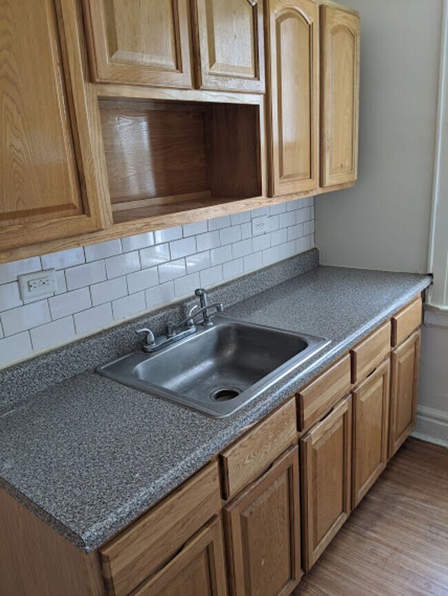 Foto del edificio - Welcome to Dodd Street  Apartments     Comfortable Living in a Convenient Location