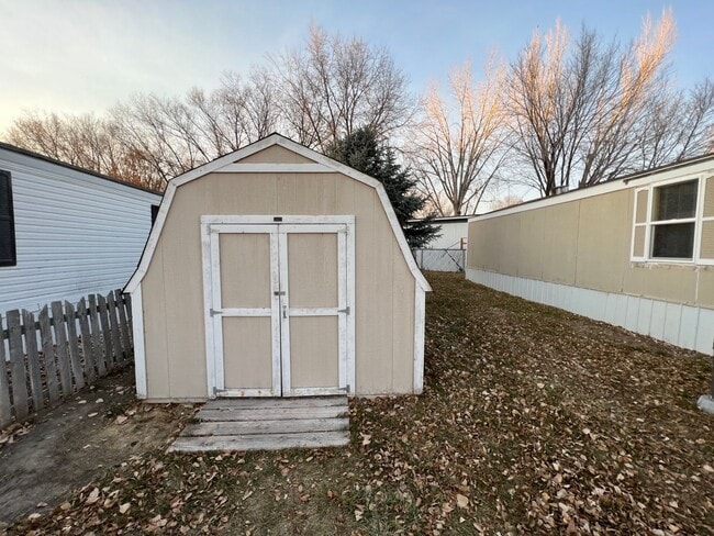 Building Photo - 3 Bedroom 2 Bath Newly Remodeled Mobile Ho...