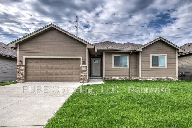 Building Photo - 16513 Heather St