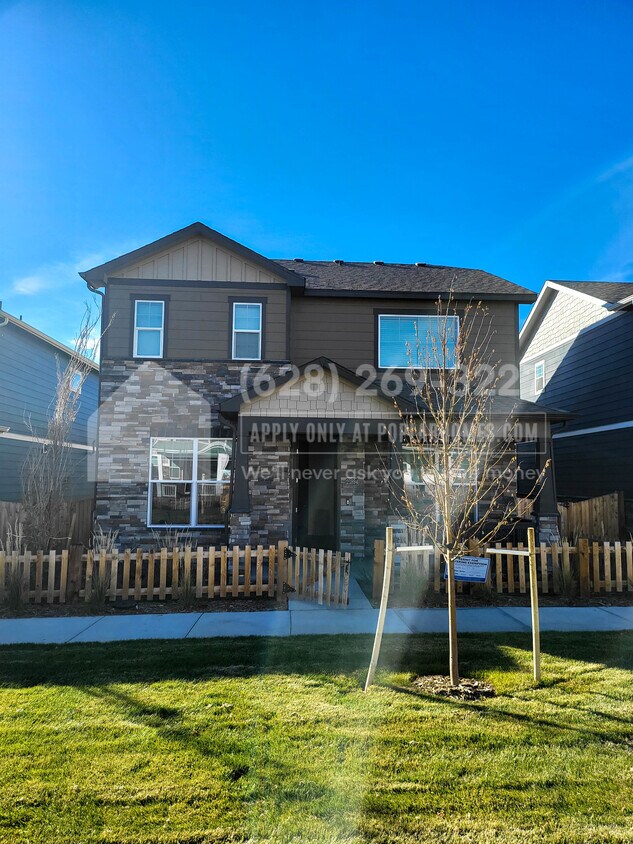 21894 E 9th Pl, Aurora, CO 80018 House Rental in Aurora, CO