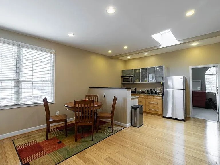 Photo - 5501 8th St NW (Washington, DC)