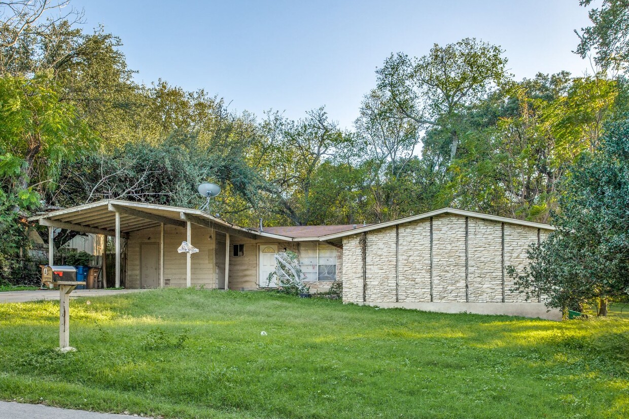 Foto principal - 607 Thrush Ave