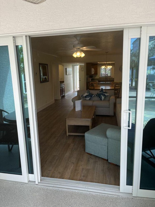 Building Photo - 7785 Estero Blvd