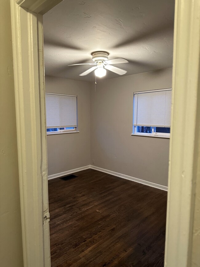 Foto del edificio - 2025 Emporia St