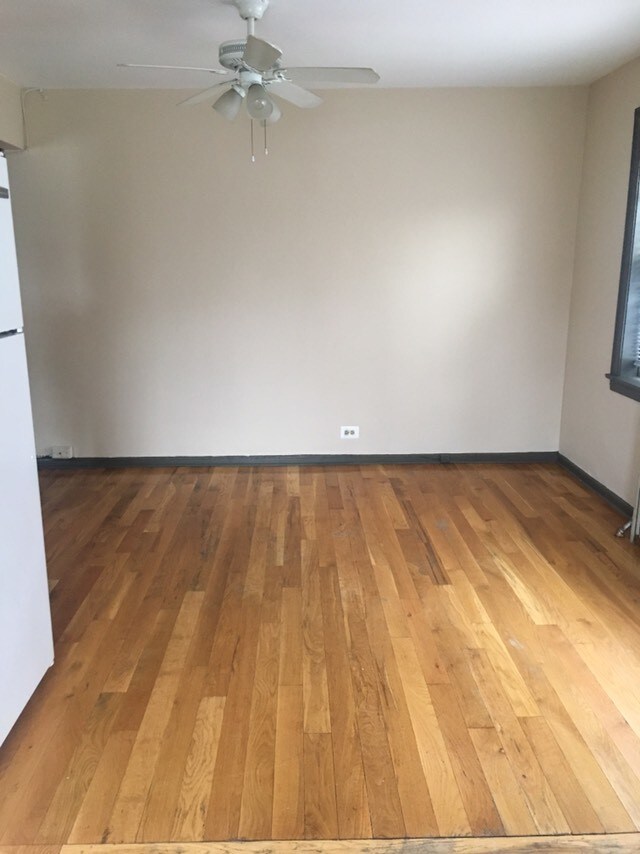 Building Photo - 1211 W Elmdale Ave