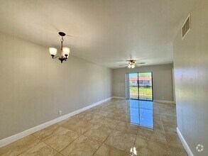 Building Photo - 21905 Lake Forest Cir