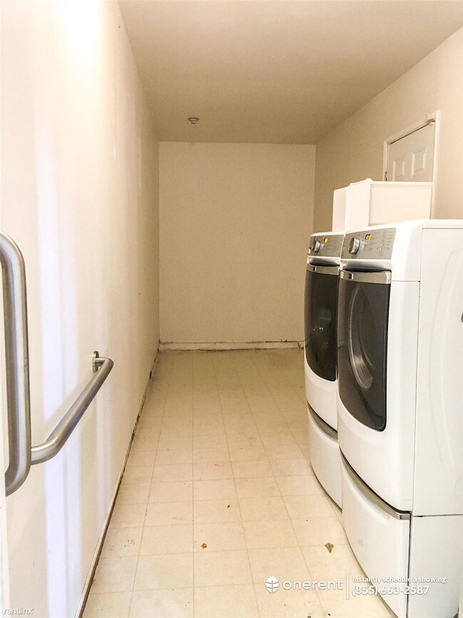 Foto del edificio - 4 br, 2 bath House - 5205 173rd Pl SW -