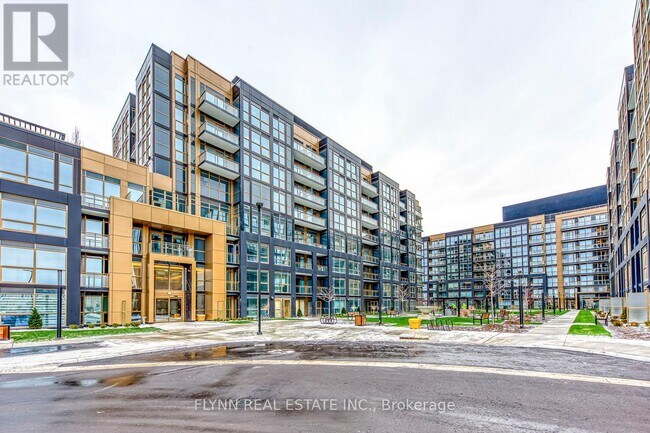 Photo du bâtiment - 2333 Khalsa Gate