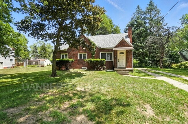 Foto del edificio - 822 Searles Rd