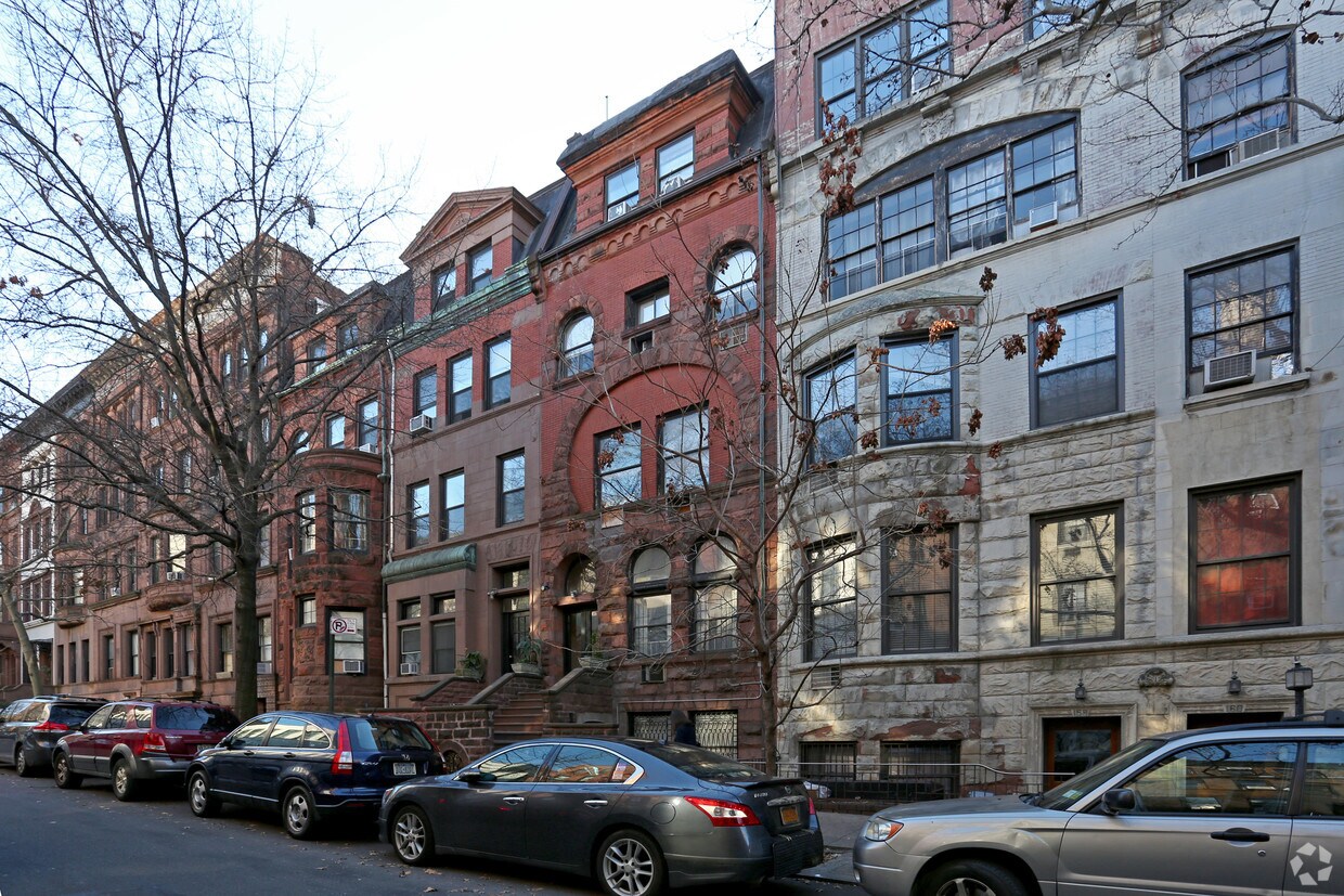 Primary Photo - 156 W 76th St