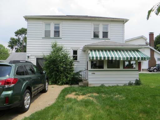 Primary Photo - 1006 S Prairie St