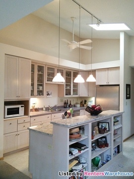 Building Photo - 6666 Falstaff Rd