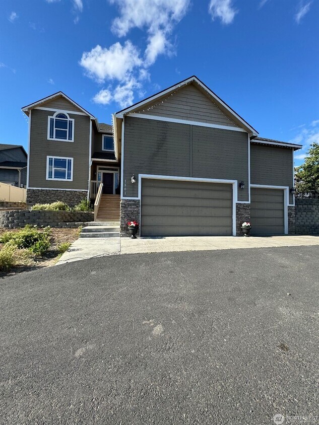 Foto principal - 1801 S 76th Ave