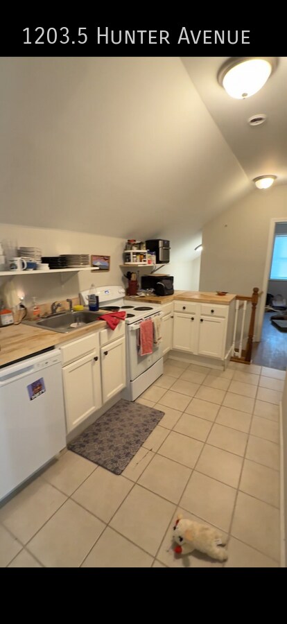 Foto del edificio - 1203.5 Hunter Ave