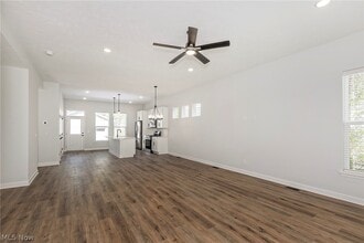 Building Photo - 2240 E 97th St