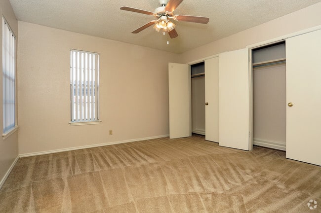 2BR2BA B2 - ReNew Holiday Hill®
