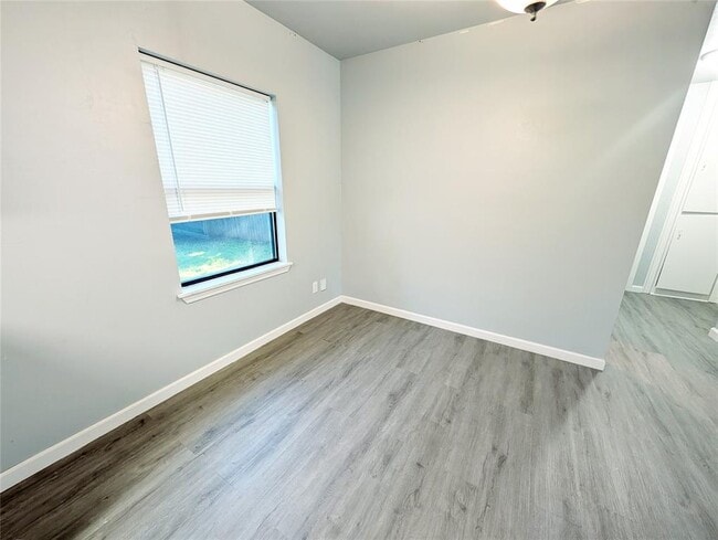 Building Photo - 3133 NW 32nd St