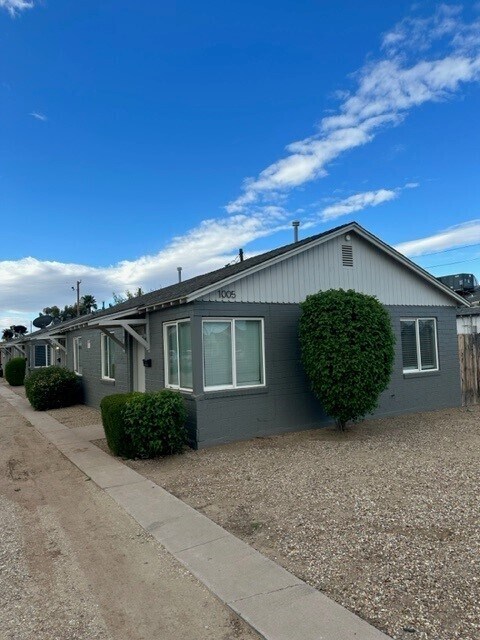 Primary Photo - Gorgeous 1BR 1BA Phoenix Unit!