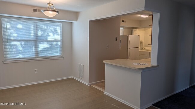 Building Photo - 230 Sawmill Rd