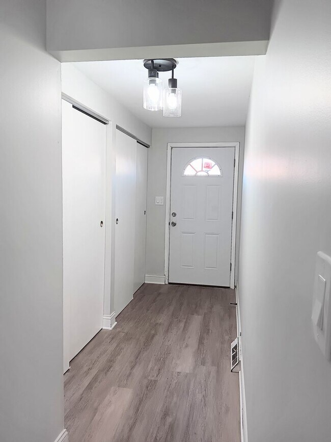 Foto del edificio - 3 Bedroom Sunnyside Beauty