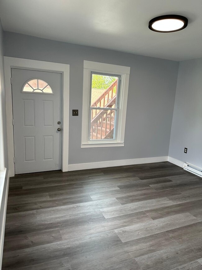 Living Room - 32 Call St