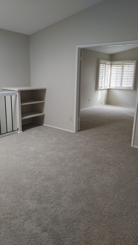 Foto principal - 8105 Red Sherry Ln