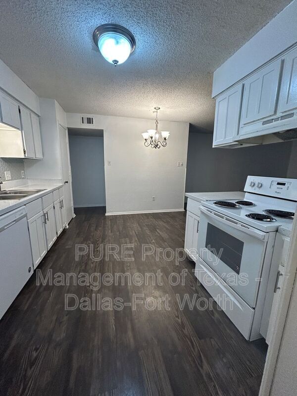 Foto del edificio - 123 Cimarron Ln