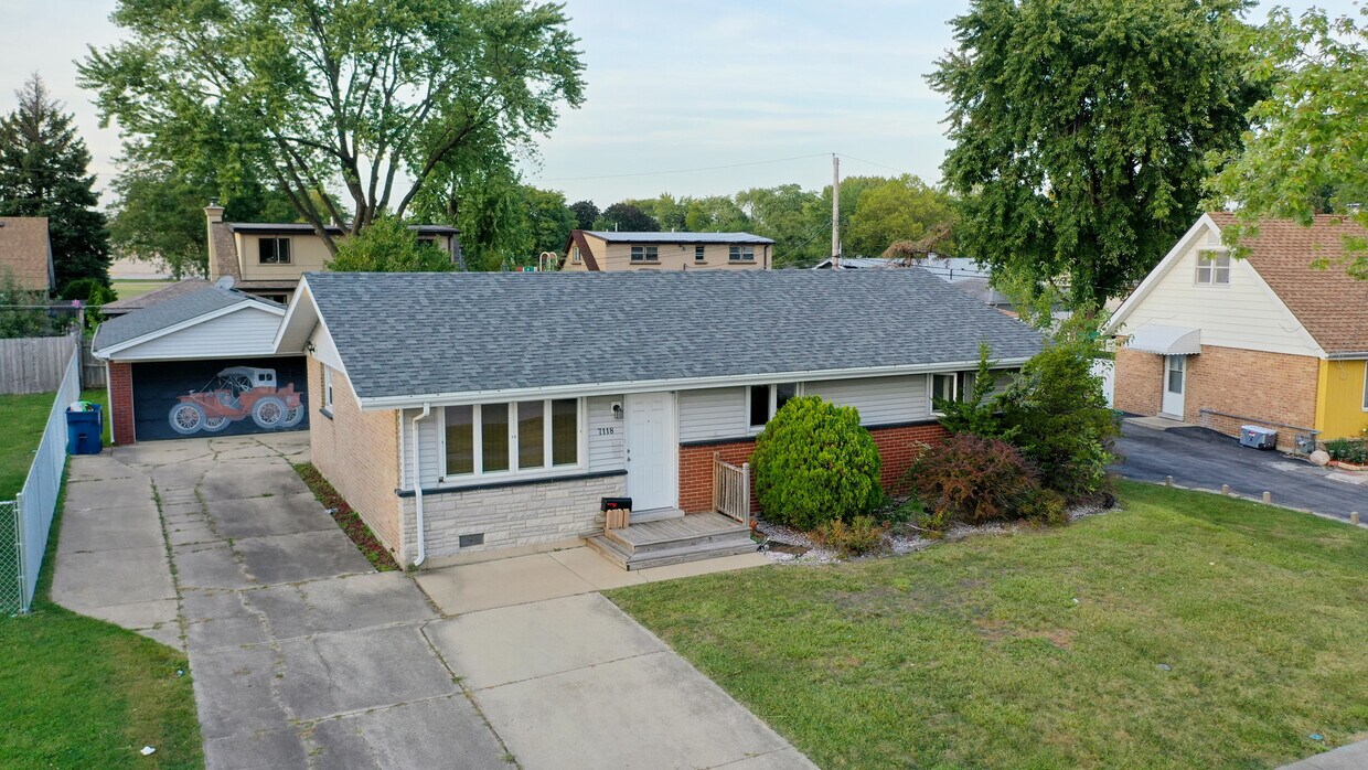 7118 Cambridge St, Bridgeview, IL 60455 House Rental in Bridgeview, IL