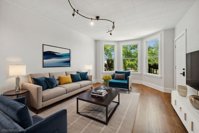 Foto del edificio - 2939 N Ashland Ave