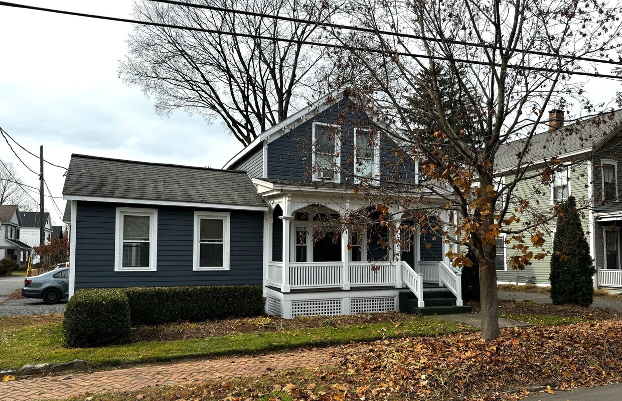 241 Nelson Ave Unit 1, Saratoga Springs, NY 12866 Apartments in