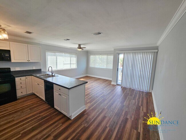 Foto del edificio - Wonderful 1 Bedroom Unit on Holiday Isle w...