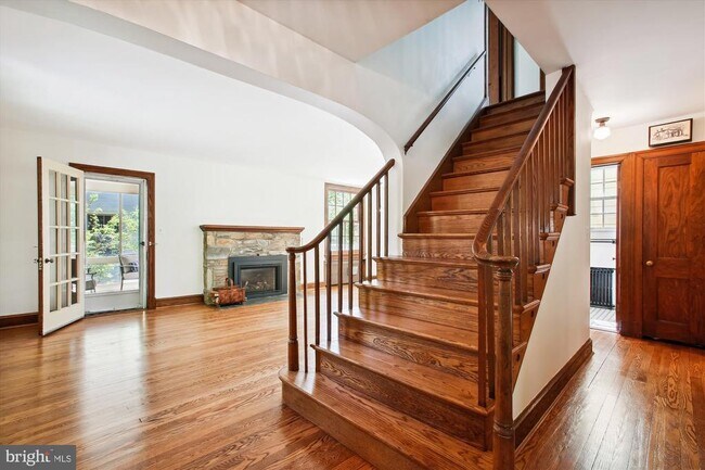 Building Photo - 3308 N Pershing Dr