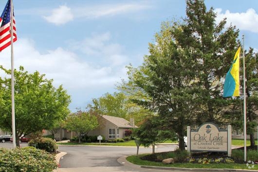 Building Photo - Oak Lake at Crooked Creek