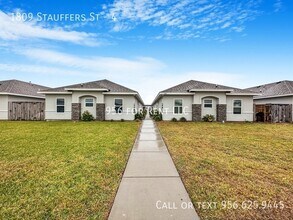 Building Photo - 1809 Stauffers St