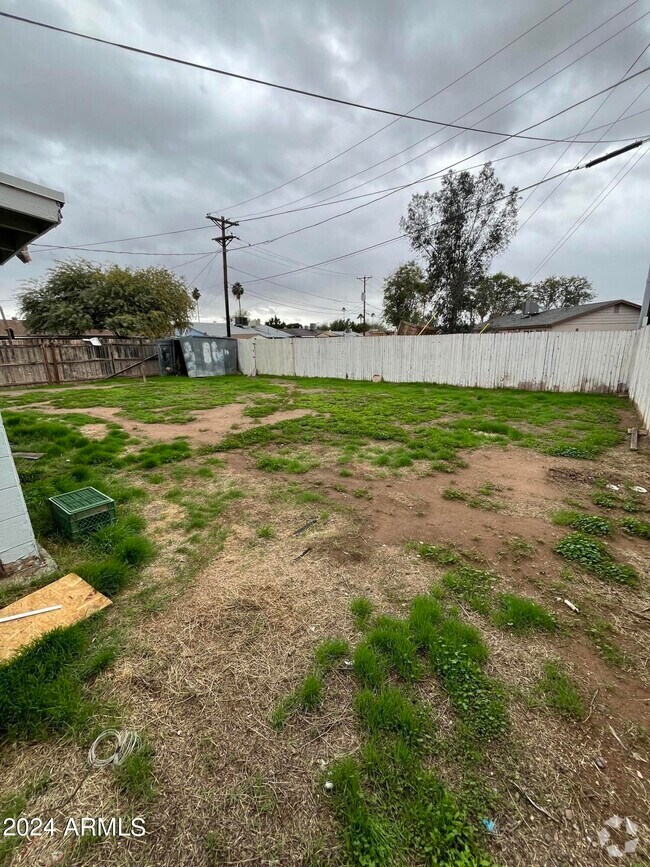 Maryvale Park Apartments for Rent with Parking Phoenix, AZ 2