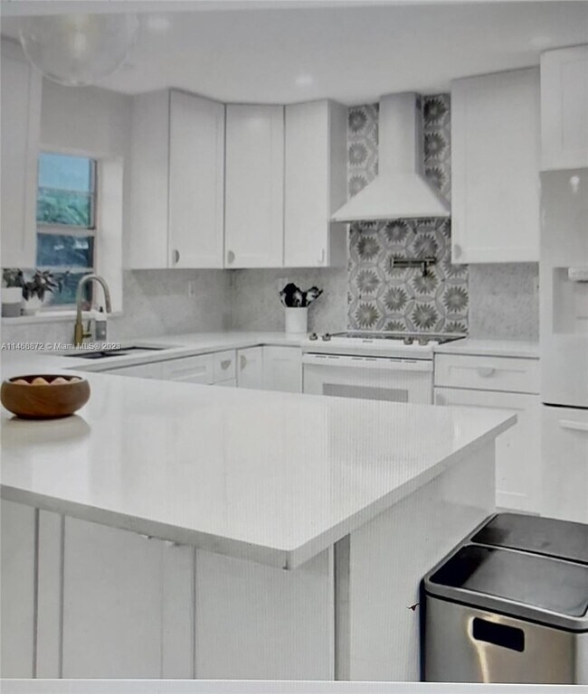 Foto del edificio - 3651 NW 95th Terrace