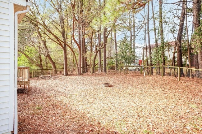 Foto del edificio - Gorgeous 3 Bedroom Home in Raleigh