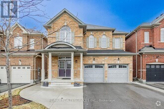 Building Photo - 71 Humberstone Cres