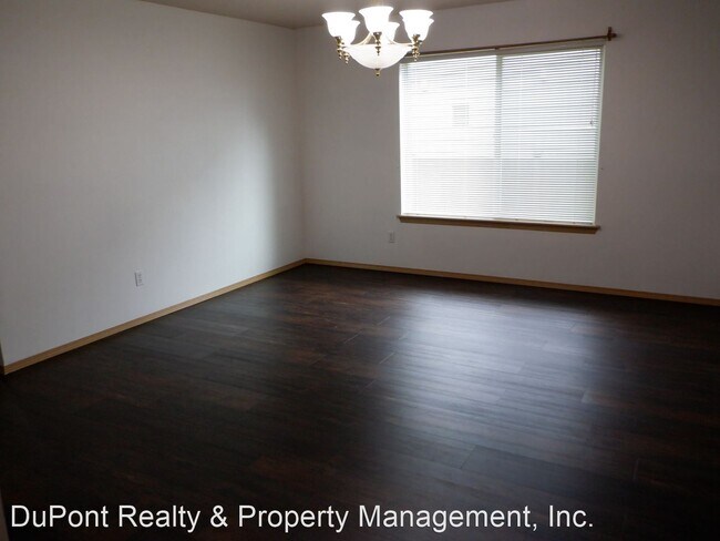 Building Photo - 3 br, 2.5 bath House - 1527 Sinclair Dr