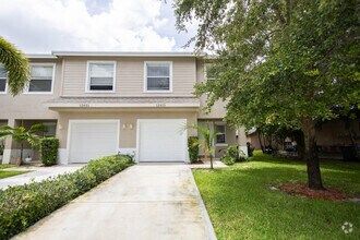 Building Photo - 12425 Westhampton Cir