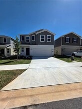 Building Photo - 3382 Alexander Dr
