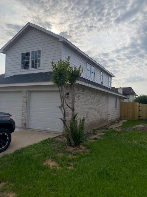 Building Photo - 10927 Pigeonwood Dr
