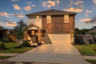 Building Photo - 2046 W Darlington Oak Ct