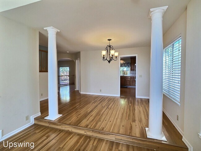 Building Photo - 4 br, 2.5 bath House - 1479 Sajak Ave.